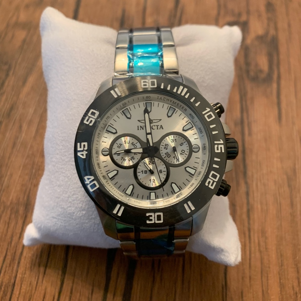Invicta Specialty 21485 Men's Round Silver Tone
